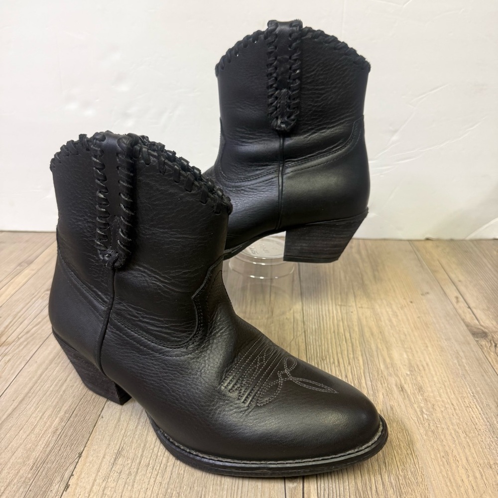 Shyanne Western Boots Women's Low Black Braided Edge Booties -  Size 7 M Leather - Picture 16 of 16